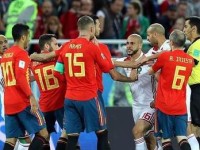 葡萄牙vs西班牙（热血对碰！葡萄牙和西班牙在世界杯上的较量）