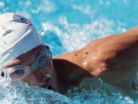 游泳肺活量呼吸技巧探究（提升游泳肺活量，享受更畅快的游泳体验）